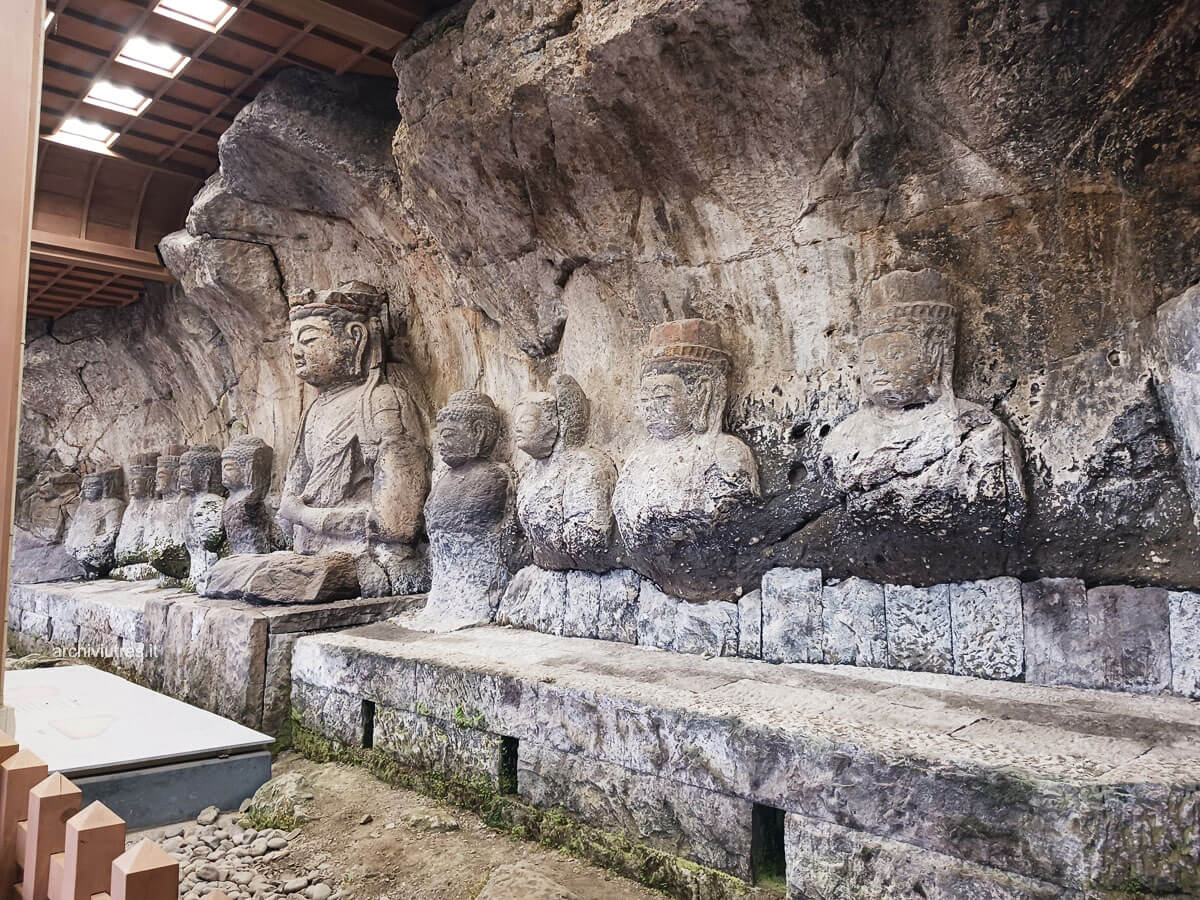 Usuki Sekibutsu: le magiche statue di Buddha scolpite nella roccia Tesoro Nazionale del Giappone